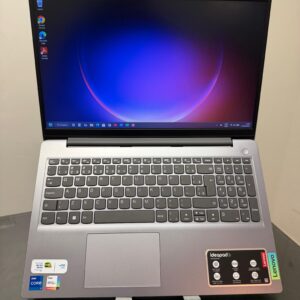 Notebook Lenovo  - i7-11°Gen - 12GB Ram DDR4 - SSD 256GB Nvme - Iris Xe Graphics -15 Polegadas- Completo