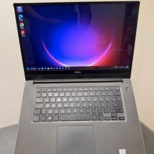 Notebook Dell Latitude - i7 - 7º - SSD 256GB Armazenamento - RAM 16 GB  - NVIDIA DEDICADA 4 GB- 14 Polegadas