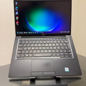 Notebook Dell Latitude i5 - 8º -  Ram 8 GB DDR4  -  SSD 256 GB  Armazenamento- 14 Polegadas