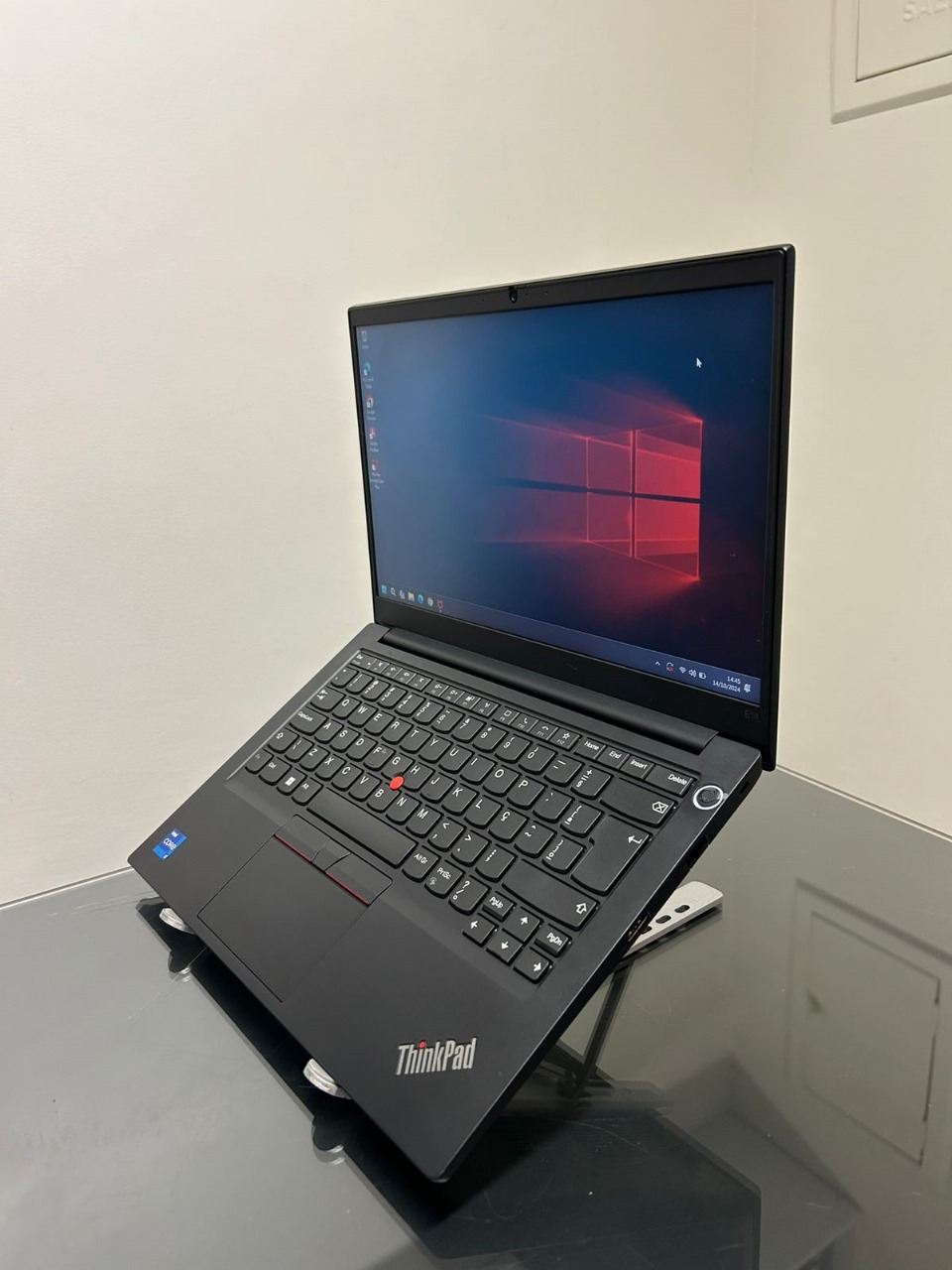 Notebook Lenovo TrinkPad - i7 - 11º - SSD 256 GB NVme- 16GB RAM - 14 Polegadas- Tela Full HD - Imagem 2