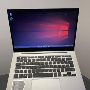 Notebook Samsung Galaxy - Snapdragon7- SSD 128GB NVme- Ram 4GB DDR4 - Tela 14 Polegadas - FULL HD