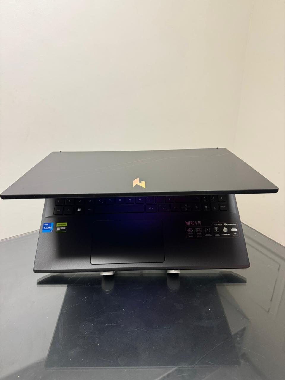 Notebook Gamer Nitro V15 i7 - 13º - 16GB RAM - SSD 512GB NVme - Nvidia RTX 4060-8Gb Dedicada - 15,6 Polegadas - Tela Full HD IPS - 165hz - Imagem 5