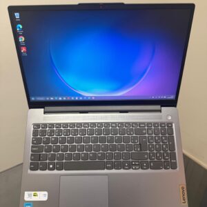 Notebook Lenovo Slim 3 - Intel Celeron 13º  - 4GB RAM DDR5 - SSD128 GB NVme - 15,6 Polegadas