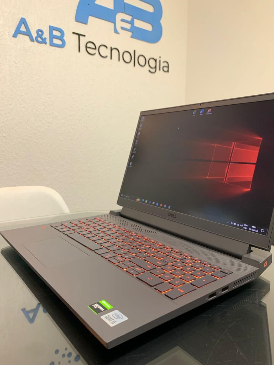 Notebook Dell Gamer G15-i5 - 10° Geração - 24GB Ram DDR4- SSD 512GB - NVIDIA RTX 1650 - 4GB - Tela Full HD IPS-15,6 POLEGADAS - Completo - Imagem 3
