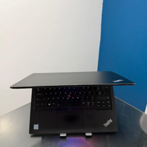 Notebook Lenovo TrinkPad - i7 - 8º - SSD 256GB NVme -  16GB RAM -  14 Polegadas