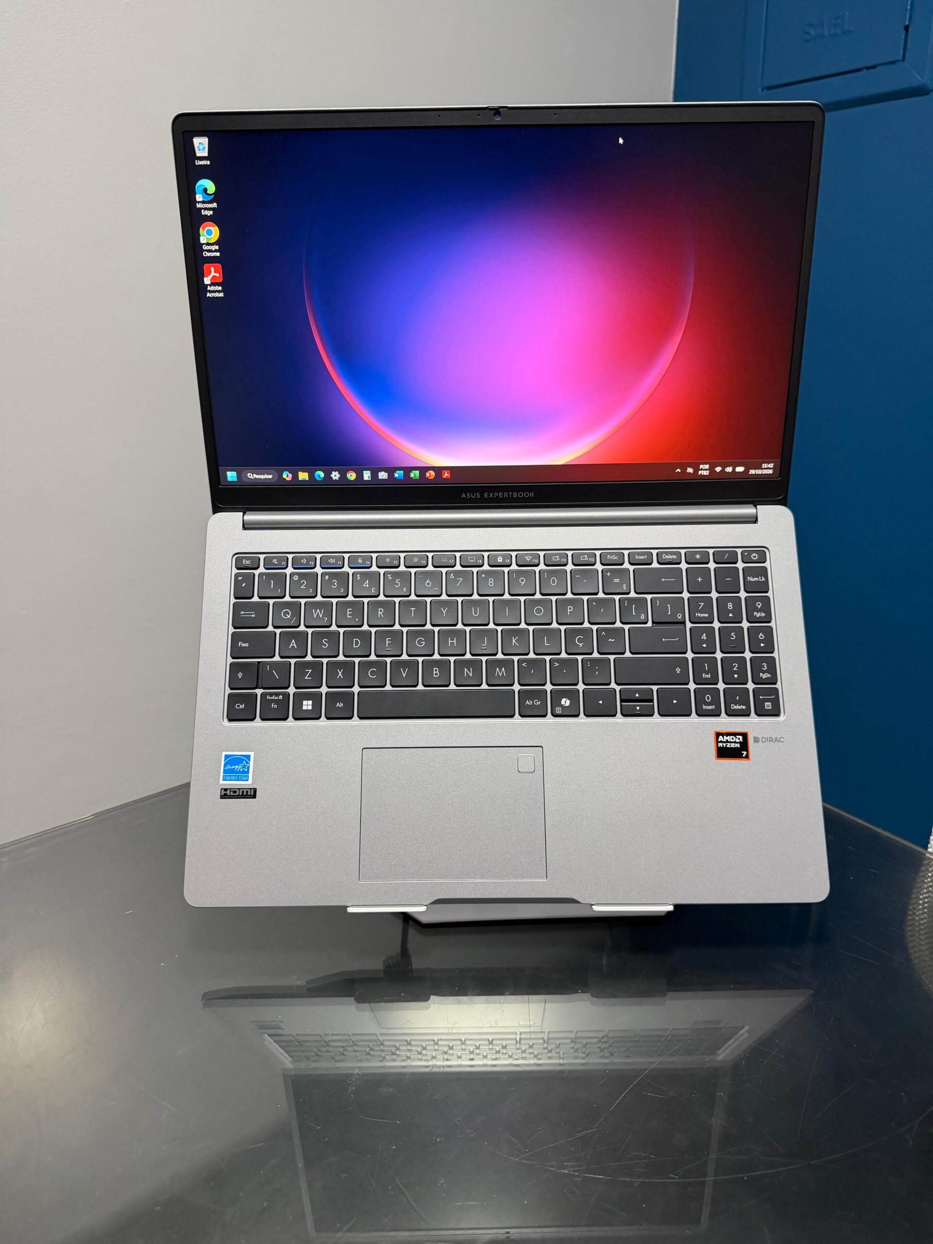 Notebook ASUS Vivobook - Ryzen 7 -170 -15° 3.2ghz - SSD 512GB NVme - Ram 16GB DDR5 - Redeon Graphics - 15 Polegadas - Imagem 6