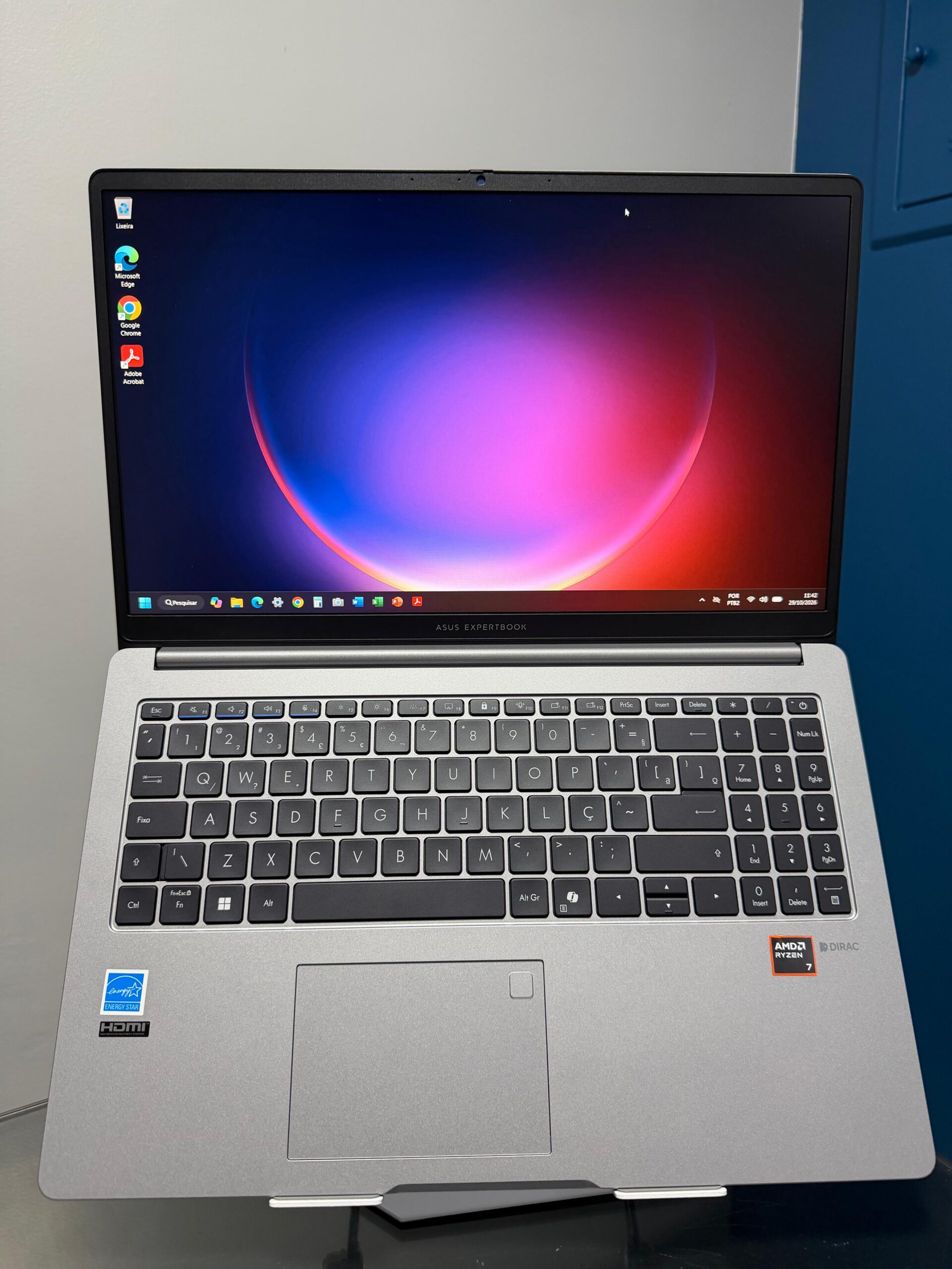Notebook ASUS Vivobook - Ryzen 7 -170 -15° 3.2ghz - SSD 512GB NVme - Ram 16GB DDR5 - Redeon Graphics - 15 Polegadas - Imagem 8
