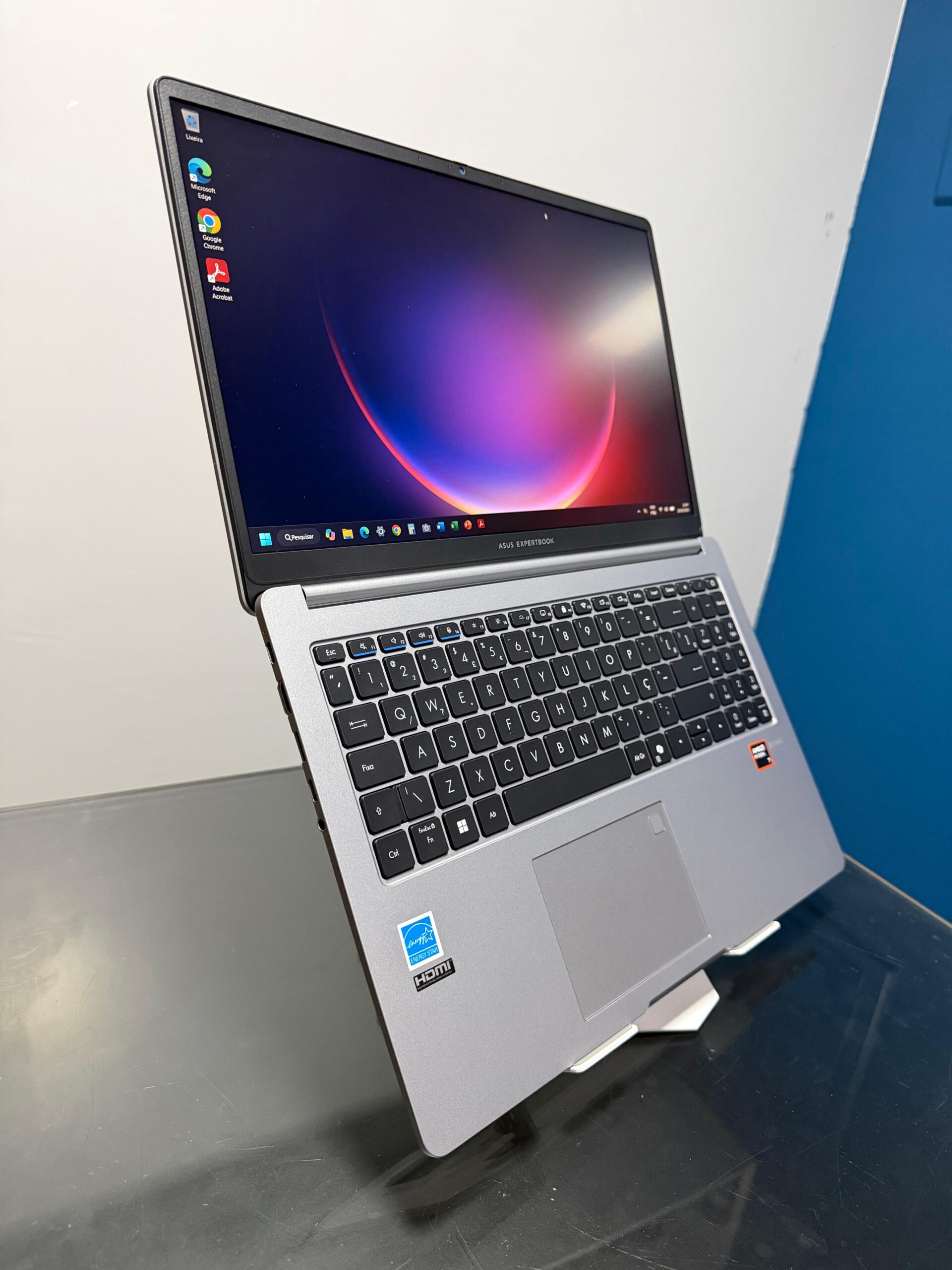 Notebook ASUS Vivobook - Ryzen 7 -170 -15° 3.2ghz - SSD 512GB NVme - Ram 16GB DDR5 - Redeon Graphics - 15 Polegadas - Imagem 4
