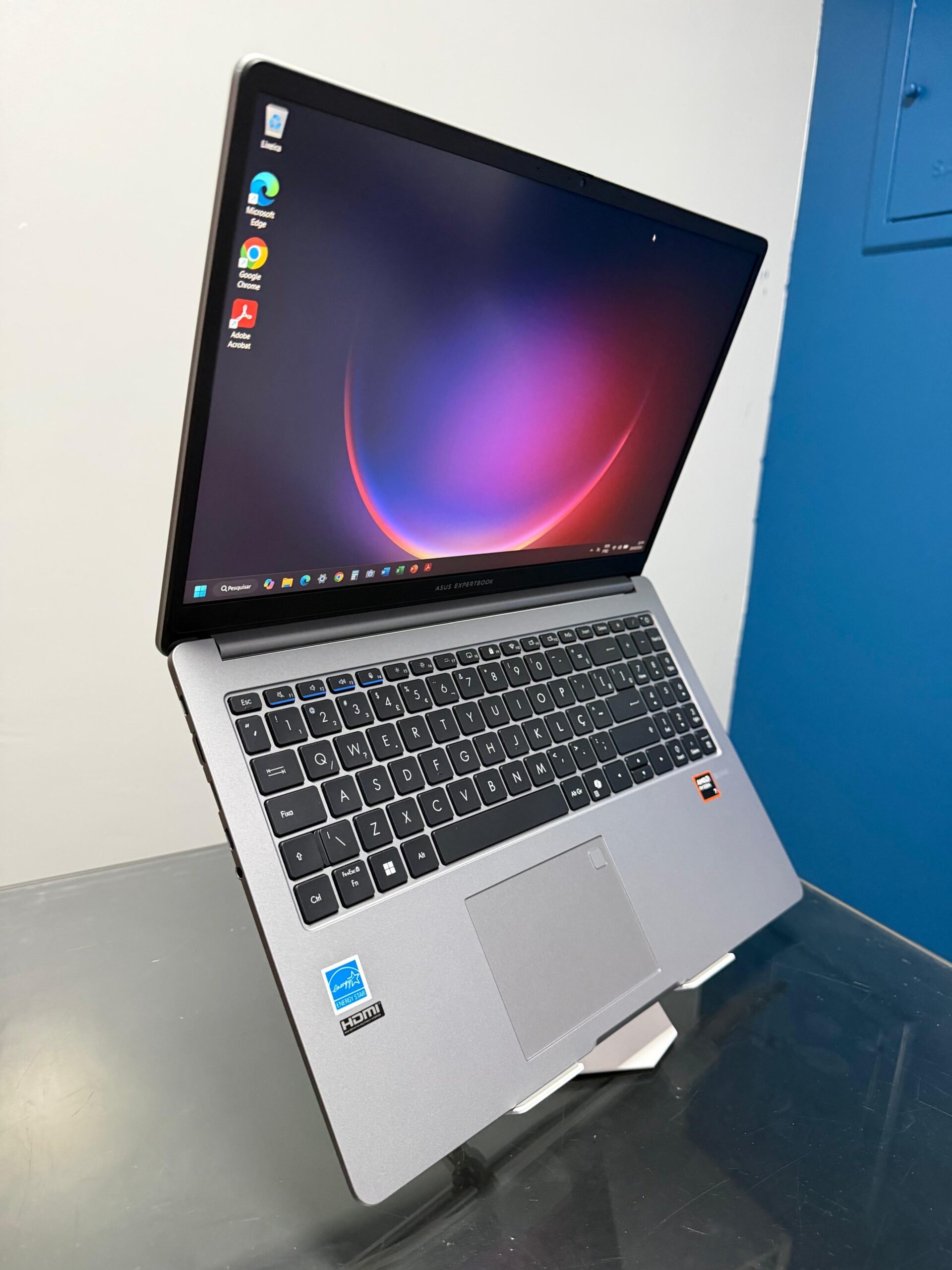 Notebook ASUS Vivobook - Ryzen 7 -170 -15° 3.2ghz - SSD 512GB NVme - Ram 16GB DDR5 - Redeon Graphics - 15 Polegadas - Imagem 2