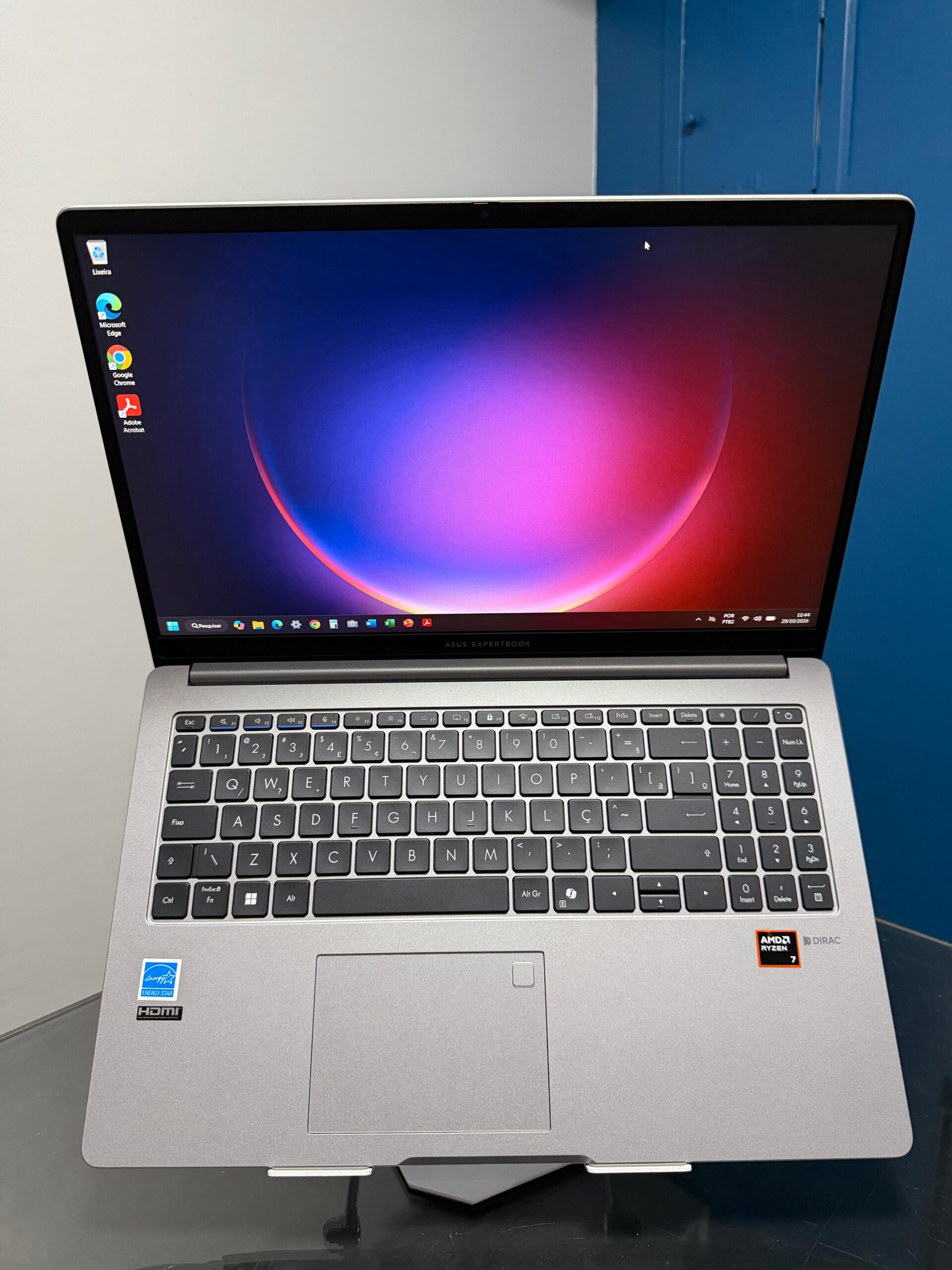 Notebook ASUS Vivobook - Ryzen 7 -170 -15° 3.2ghz - SSD 512GB NVme - Ram 16GB DDR5 - Redeon Graphics - 15 Polegadas - Imagem 9